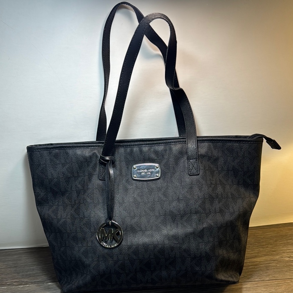 Michael Kors Charcoal Signature Tote - Picture 2 of 12